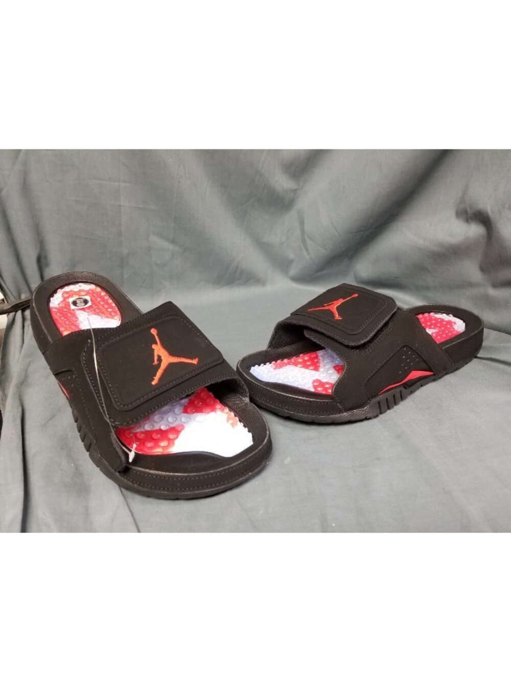Jordan Hydro VI Retro Slide Black Red Sandals DM0979 009 Mens Size 9 NEW w/TAGS!
